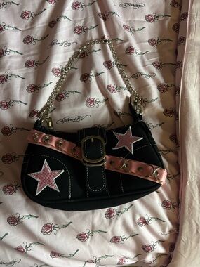 SHEIN Black Shoulder Bag with Pink Star Appliqués and Pink Strap